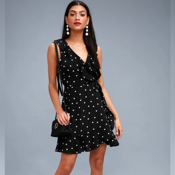 Lulus Black Polka Dots Wrap Dress ruffled neckline, sleeveless Romantic Sz M - Picture 2 of 13